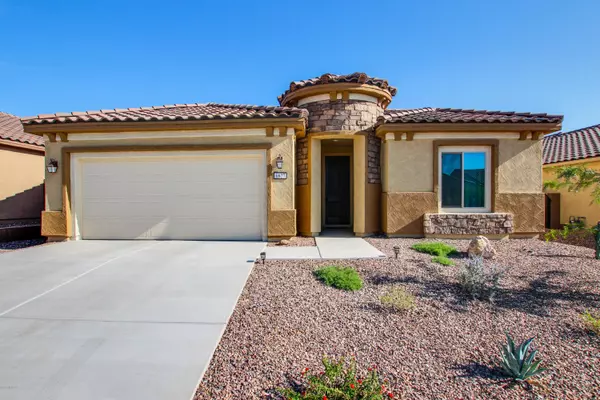 6827 W Cliff Spring Trail, Marana, AZ 85658