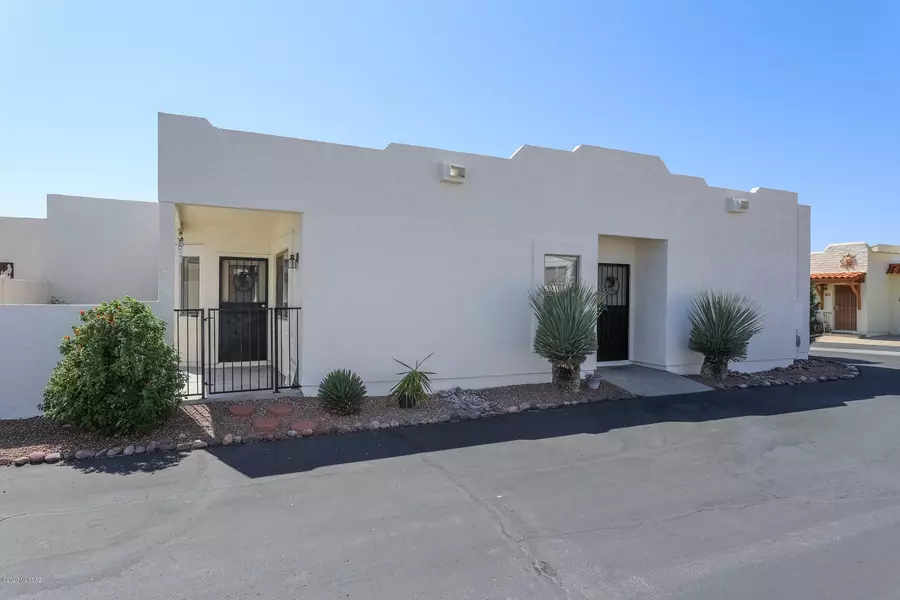 2801 S Stacy Drive, Tucson, AZ 85713