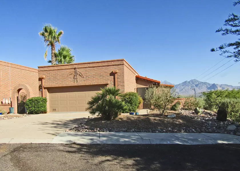 3561 S Via Del Tejedor, Green Valley, AZ 85622