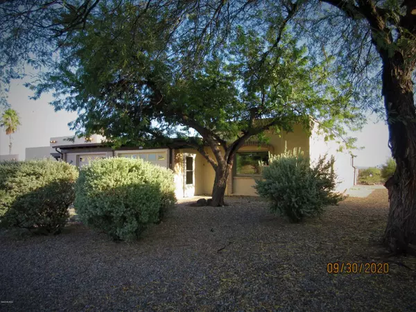 1157 W Calle Trafalgar, Green Valley, AZ 85622