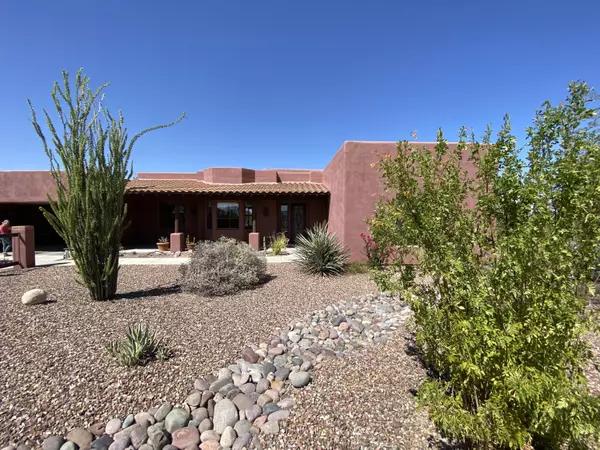 3810 W Sweet Place,  Tucson,  AZ 85745