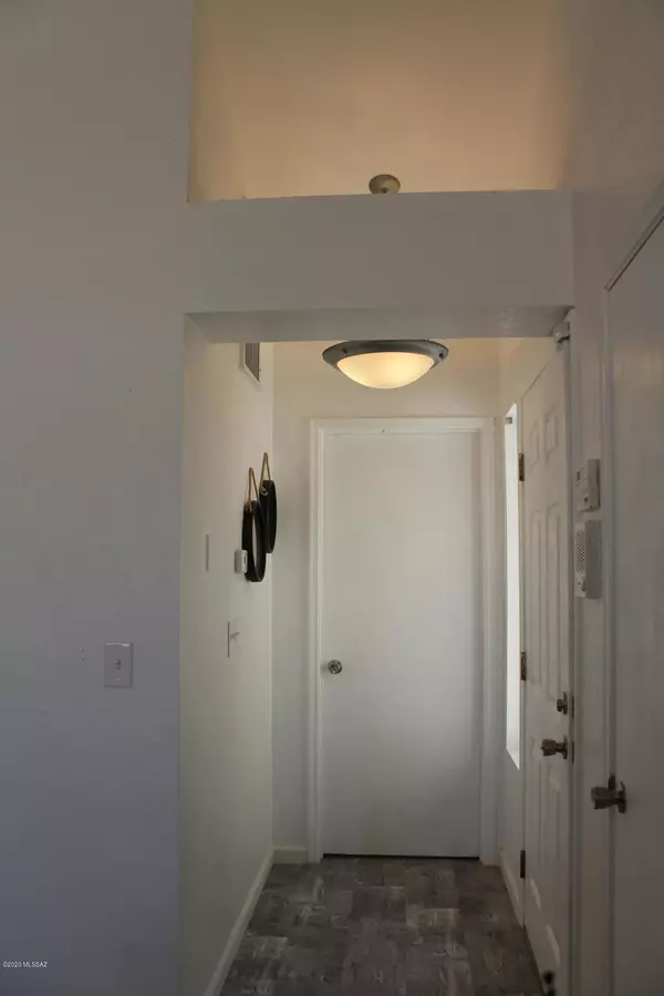 Tucson, AZ 85746,3370 W Camino De Amigos