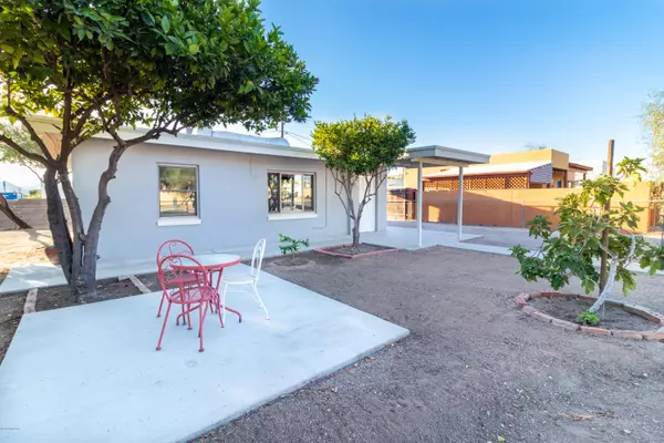 1115 N Queen Avenue, Tucson, AZ 85705