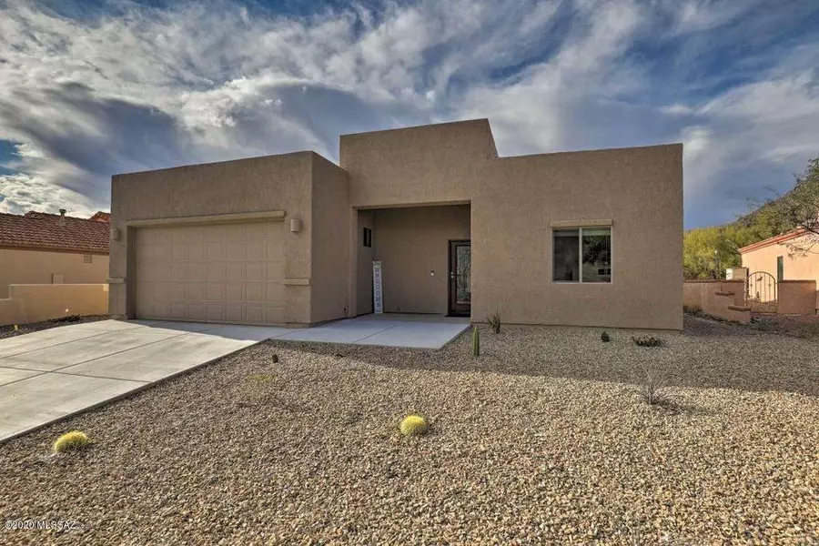 2642 S Falcon View Drive, Tucson, AZ 85713