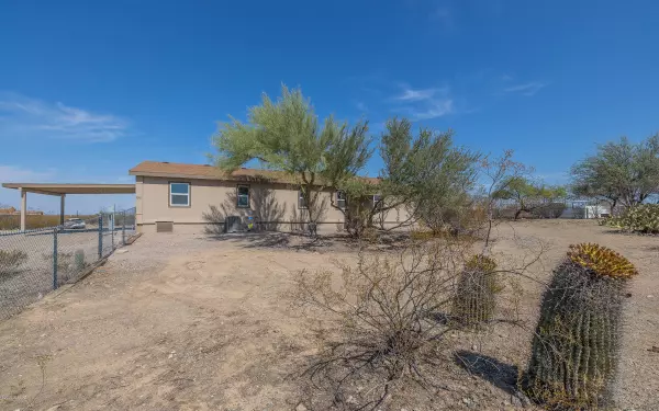 7201 E Wilderness Trail, Sahuarita, AZ 85629