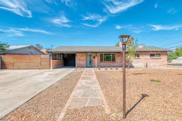 3249 E Waverly Street, Tucson, AZ 85716