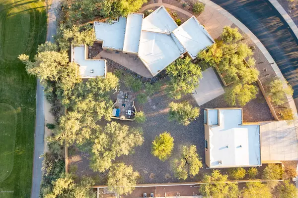 5170 N Sabino Hills Drive, Tucson, AZ 85749