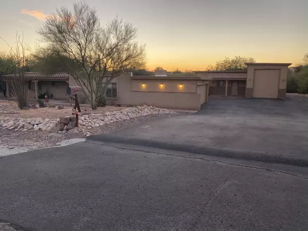 7081 N Pomona Road, Tucson, AZ 85704