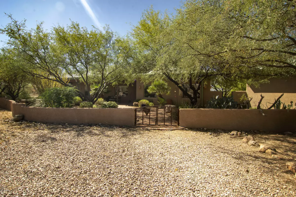 Tubac, AZ 85646,8 Pajarito Lane