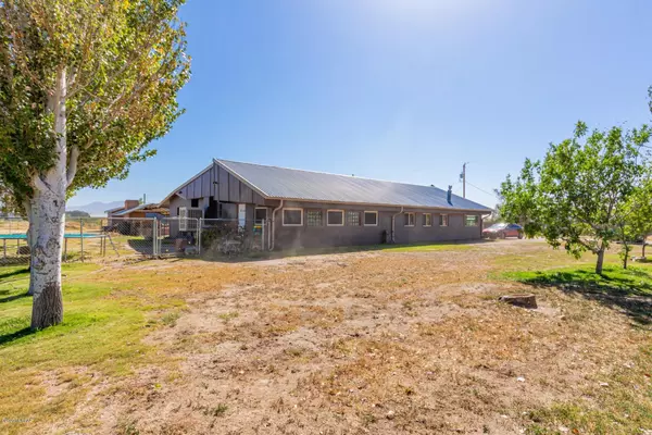 1390 N Taylor Road, Willcox, AZ 85643