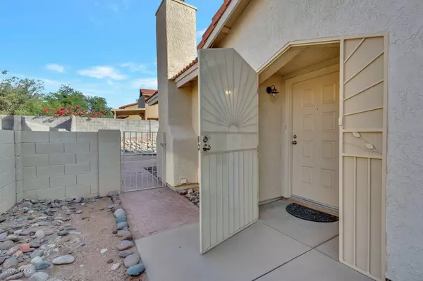 5134 Blackbird Drive, Tucson, AZ 85742