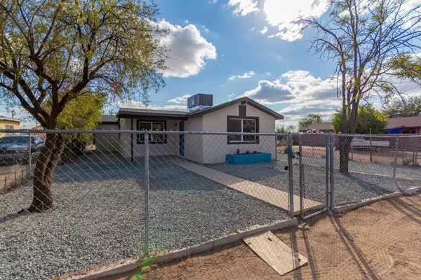 357 W Columbia Street, Tucson, AZ 85714