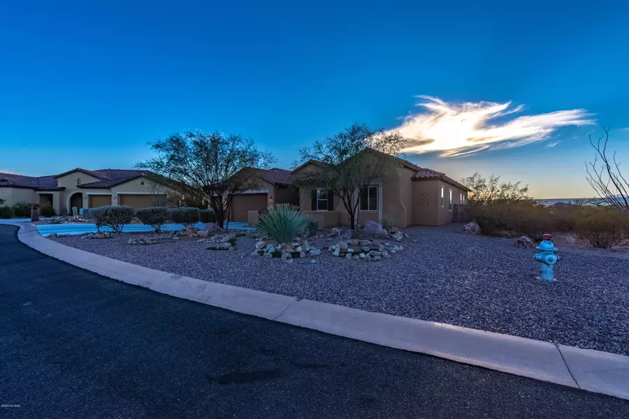 1452 E Walker Springs Place, Sahuarita, AZ 85629