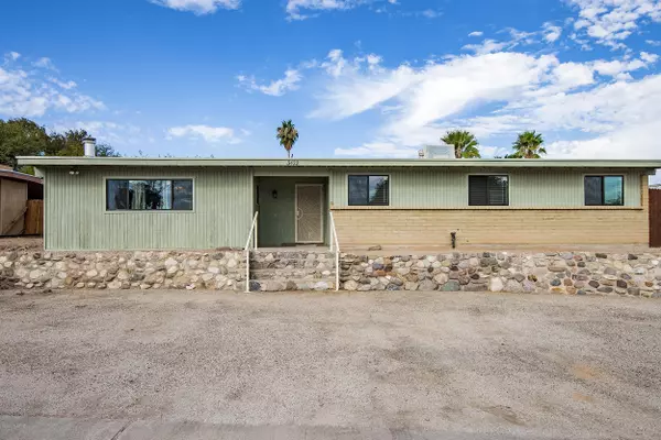 3422 S Summit Avenue, Tucson, AZ 85730