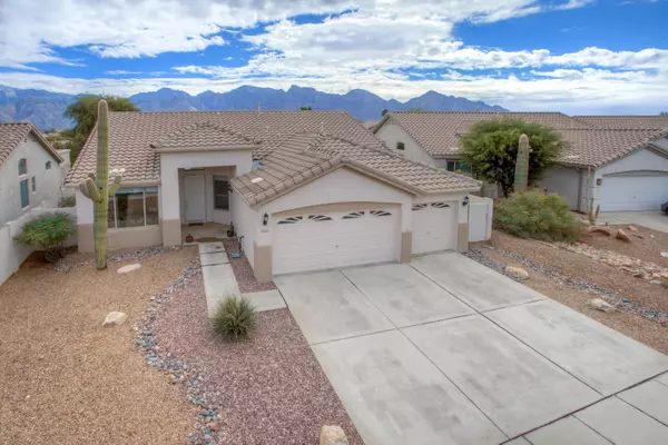 12884 N Meadview Way, Oro Valley, AZ 85755