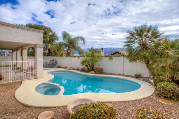 Oro Valley, AZ 85755,12884 N Meadview Way