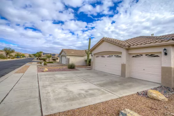 Oro Valley, AZ 85755,12884 N Meadview Way