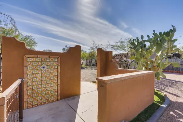 Tucson, AZ 85716,3532 E Lee Street