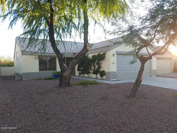 1331 W Desert Dew Place, Tucson, AZ 85737