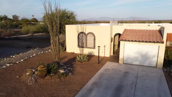 317 E Paseo Azul, Green Valley, AZ 85614