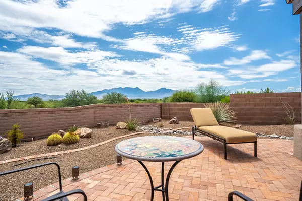 2341 S Via Tulum, Green Valley, AZ 85614