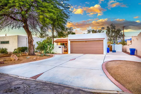 3025 E 1St Street, Tucson, AZ 85716