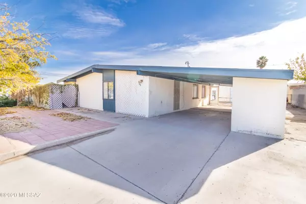 905 W 3rd Avenue, San Manuel, AZ 85631