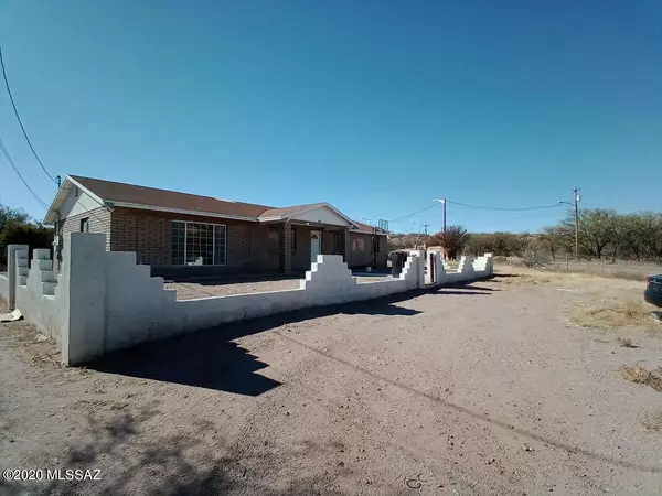 329 VIA PAPAGAYO, Nogales, AZ 85648