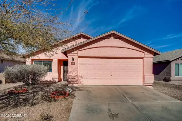 7043 E Typhoon Flyer Way, Tucson, AZ 85730