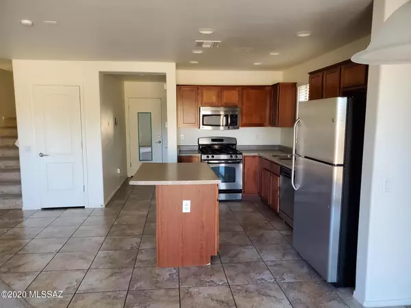 Sahuarita, AZ 85629,14305 S Camino El Galan