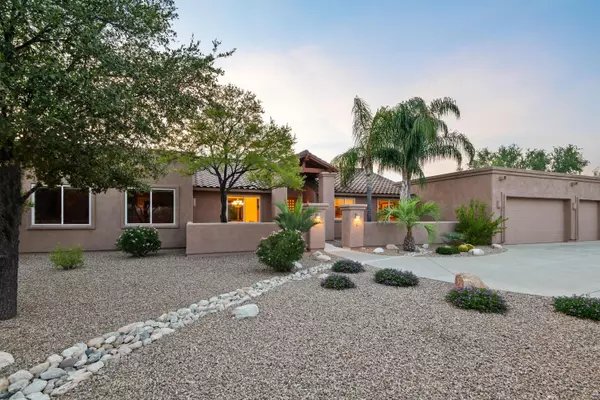 10325 N La Cholla Boulevard, Oro Valley, AZ 85742