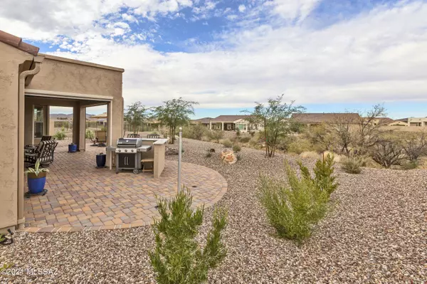 60048 E Peppertree Lane, Oracle, AZ 85623