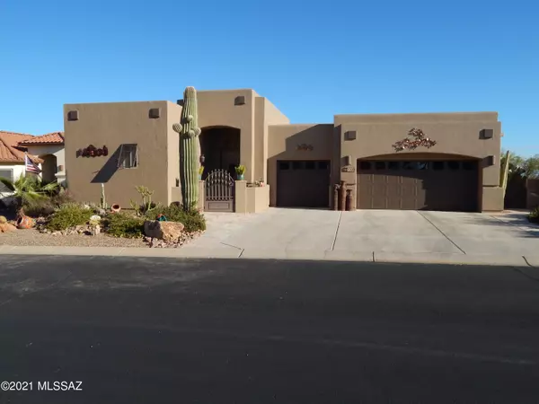 1302 N Boyce Avenue, Green Valley, AZ 85614