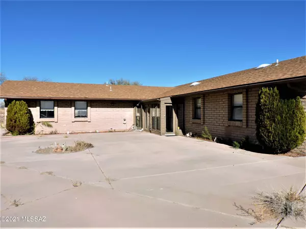 1029 Acaso Court, Rio Rico, AZ 85648