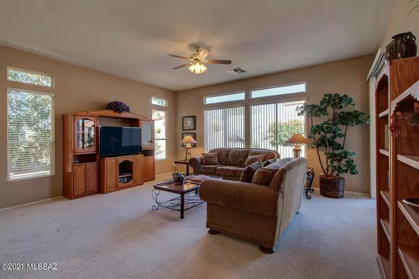 Marana, AZ 85658,5364 W Tearblanket Place