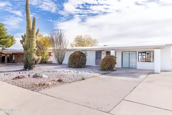 212 E Avenue H, San Manuel, AZ 85631