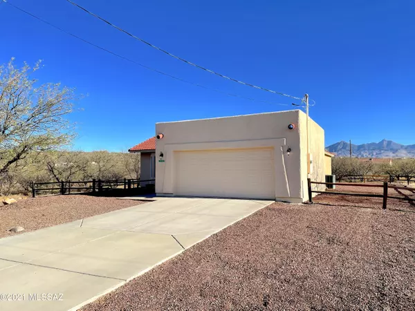 1797 Salvador Court, Rio Rico, AZ 85648