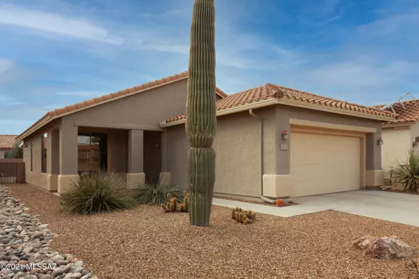 7829 W Red Clay Lane, Tucson, AZ 85743