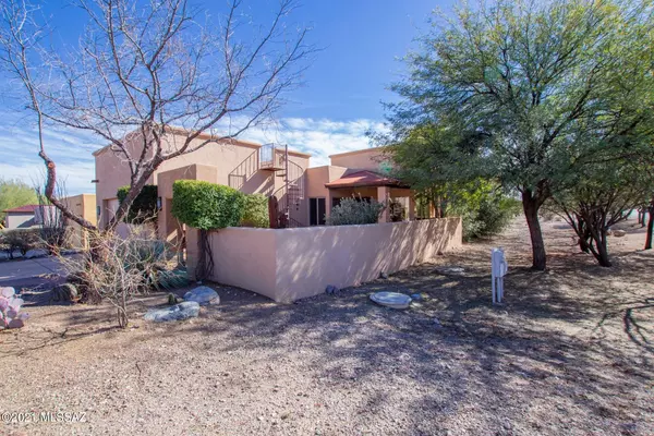 Tubac, AZ 85646,266 Market Circle