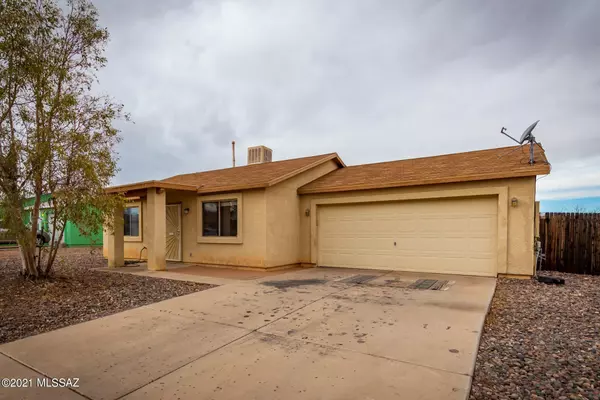 127 Buffalo Drive, Huachuca City, AZ 85616