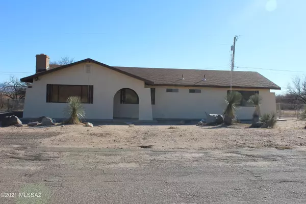 827 S Catarina Street, Benson, AZ 85602