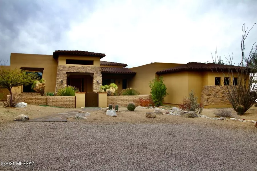 13875 N Kingair Drive, Oro Valley, AZ 85755