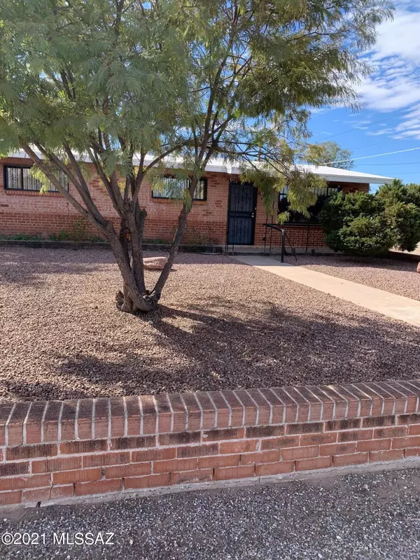 3702 E Edison Street, Tucson, AZ 85716