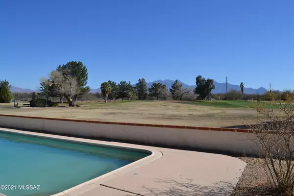 Green Valley, AZ 85614,360 E Los Rincones