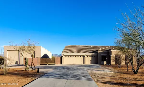 3496 E Beaverhead Drive, Sahuarita, AZ 85629