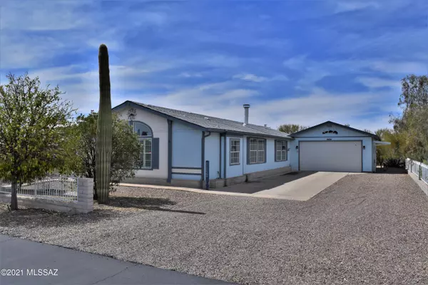 2360 S Western Way Place, Tucson, AZ 85713