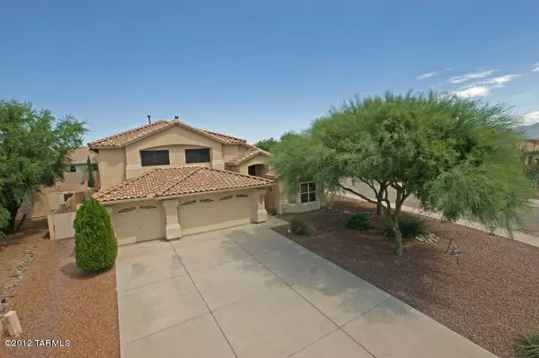 Oro Valley, AZ 85755,819 E Hemet Place