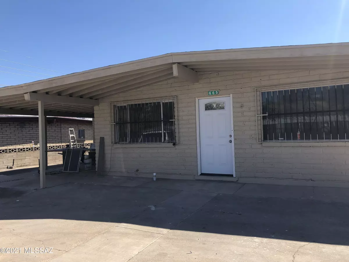 Nogales, AZ 85621,665 W Hughes Street