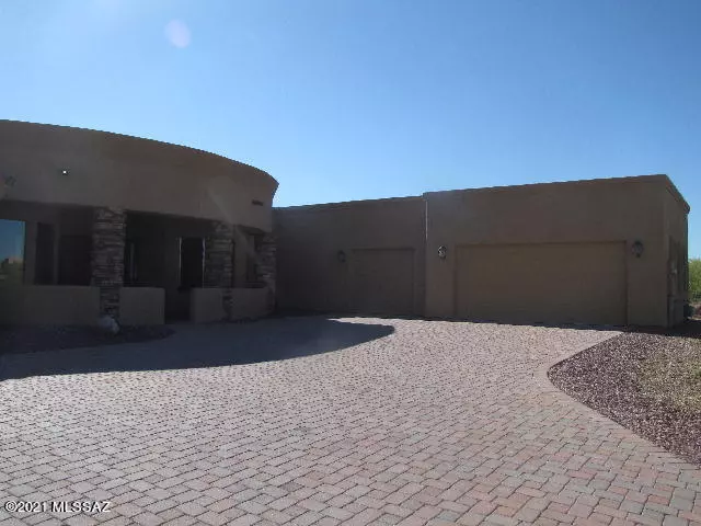 Vail, AZ 85641,8541 S Triangle O Ranch Lane