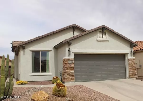 222 W Calle Del Estribo, Sahuarita, AZ 85629